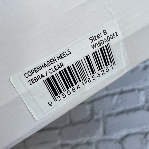 DAZIE | Copenhagen Heels in Zebra / Clear - Picture 4 of 9